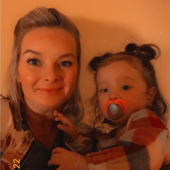 Meet your Posher, Lindsey - Picture 4 of 8